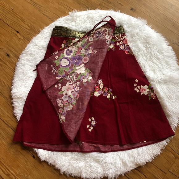 Floral Wrap Skirt - Picture 6 of 11